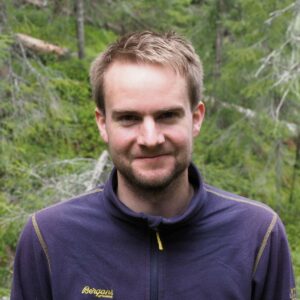 lars erik litt større