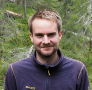 lars erik litt større